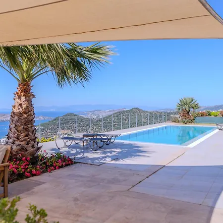 Stunning With Amazing Sea View In Villa