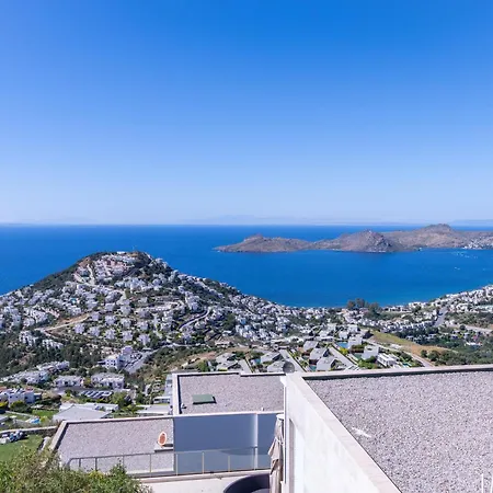 Villa Stunning With Amazing Sea View In
