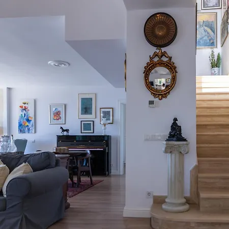 Villa Stunning With Amazing Sea View In *